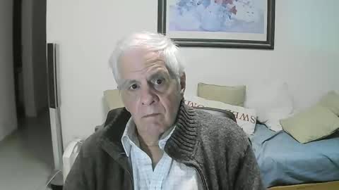Snapshot of max_2017 chatting on 05/15/26, 03:13 max_2017 online show from 05/15/26, 03:13