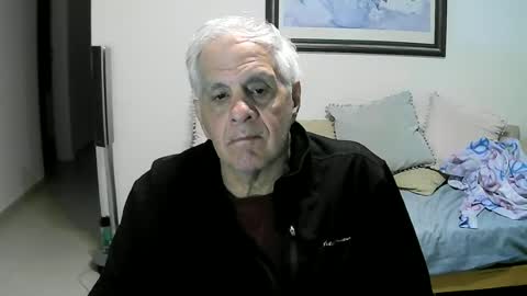 Snapshot of max_2017 chatting on 07/02/26, 03:23 max_2017 online show from 07/02/26, 03:23