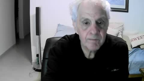 Snapshot of max_2017 chatting on 07/28/26, 01:56 max_2017 online show from 07/28/26, 01:56