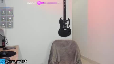 Snapshot of max__andrich chatting on 11/27/25, 03:08 Max... online show from 11/27/25, 03:08