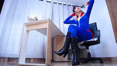 Max Collins online show from 10/14/25, 11:22