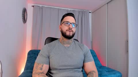 max D. online show from 02/03/26, 01:49