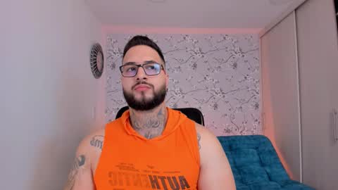 max D. online show from 02/15/26, 01:41