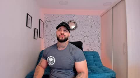 max D. online show from 05/25/26, 05:24