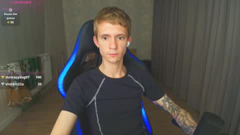 Max Gen with tats 24years  And Ethan without tats 20 years online show from 01/13/25, 08:58