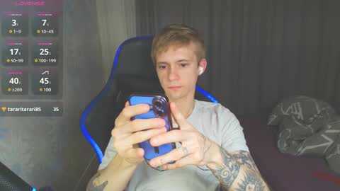 Max Gen with tats 24years  And Ethan without tats 20 years online show from 01/22/25, 04:44