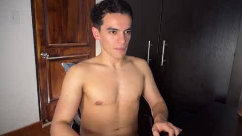 Max Lancaster online show from 02/12/25, 11:41