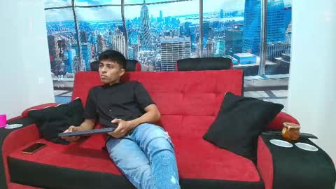 max_latin_ online show from 01/23/25, 11:15