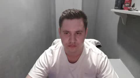 Snapshot of max_marlyn chatting on 07/03/26, 06:25 Max Marlyn online show from 07/03/26, 06:25