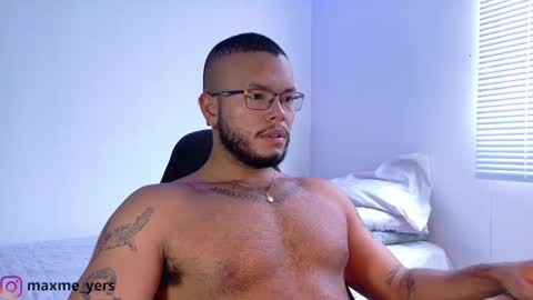 Snapshot of max_meyer chatting on 09/16/25, 08:43 max_meyer online show from 09/16/25, 08:43