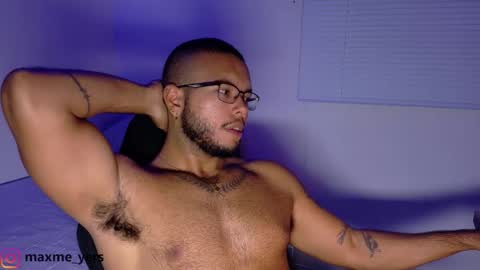 Snapshot of max_meyer chatting on 09/18/25, 03:30 max_meyer online show from 09/18/25, 03:30