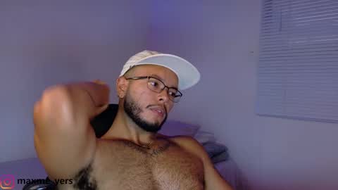 Snapshot of max_meyer chatting on 10/07/25, 10:40 max_meyer online show from 10/07/25, 10:40