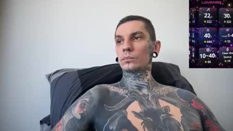    online show from 03/05/25, 10:11