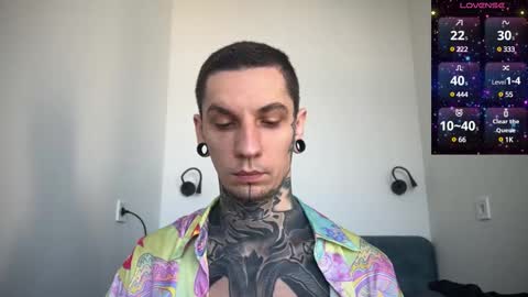    online show from 03/12/25, 06:18