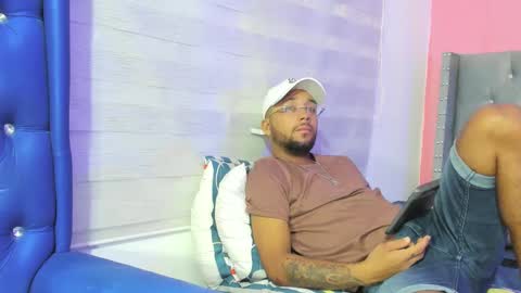 max_sexyhot26 online show from 02/05/25, 02:29