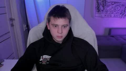 Max online show from 01/16/26, 07:40