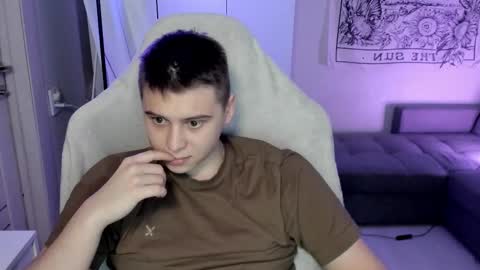 Max online show from 02/11/26, 12:54