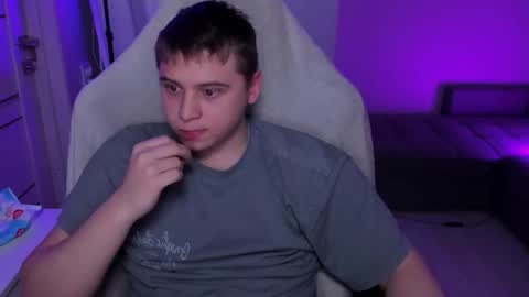 Max online show from 03/04/26, 02:12