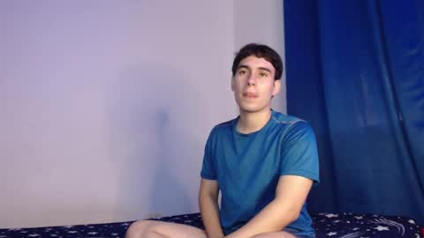 Snapshot of max_snow1616 chatting on 12/03/25, 06:39 max_snow1616 online show from 12/03/25, 06:39