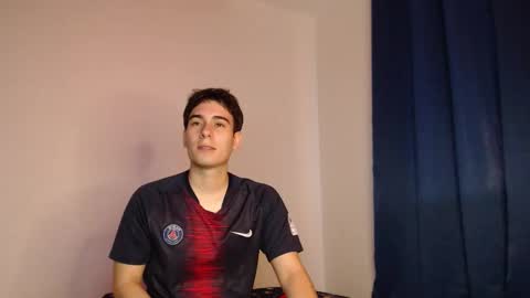 Snapshot of max_snow1616 chatting on 12/19/25, 02:46 max_snow1616 online show from 12/19/25, 02:46