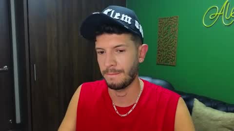 Snapshot of max_tayloor chatting on 12/03/24, 11:57 Max Taylor online show from 12/03/24, 11:57