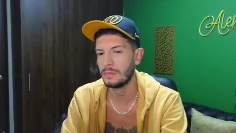 Snapshot of max_tayloor chatting on 12/06/24, 03:41 Max Taylor online show from 12/06/24, 03:41