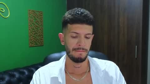 Snapshot of max_tayloor chatting on 12/28/24, 12:04 Max Taylor online show from 12/28/24, 12:04