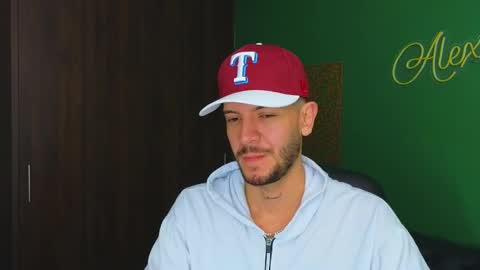 Snapshot of max_tayloor chatting on 02/20/25, 04:03 Max Taylor online show from 02/20/25, 04:03