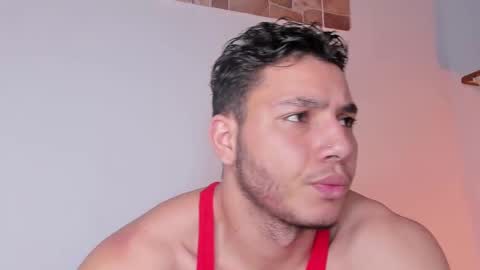 max online show from 09/14/25, 11:42