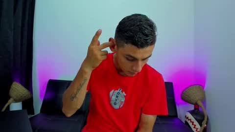 Snapshot of max_wild01 chatting on 03/10/26, 07:24 MAX online show from 03/10/26, 07:24