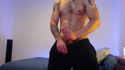 Snapshot of max_xl_ chatting on 12/04/25, 03:54 max_xl_ online show from 12/04/25, 03:54