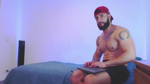 max_xl_ online show from 03/10/26, 03:06