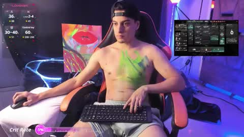 Snapshot of maxbenetti chatting on 11/14/25, 11:35 Maximiliano online show from 11/14/25, 11:35