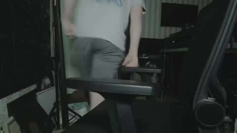 Snapshot of maxboner94 chatting on 01/27/25, 05:37 maxboner94 online show from 01/27/25, 05:37