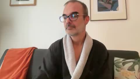 Max Mikado online show from 11/11/25, 01:55