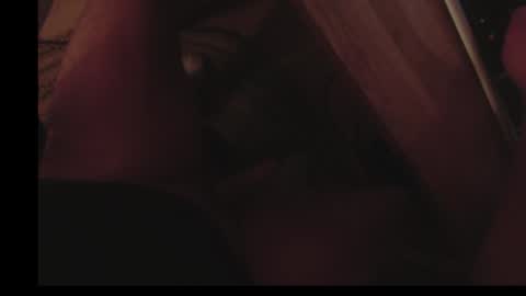 Snapshot of maxcamlove chatting on 10/03/25, 12:40 maxcamlove online show from 10/03/25, 12:40