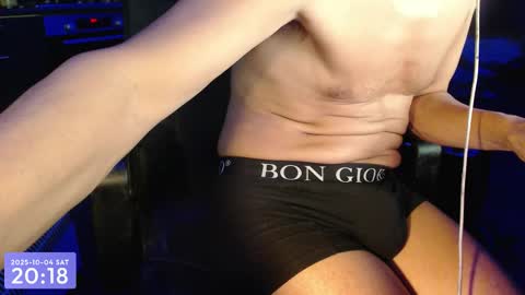 Snapshot of maxel_f chatting on 10/04/25, 06:17 Maxel F online show from 10/04/25, 06:17