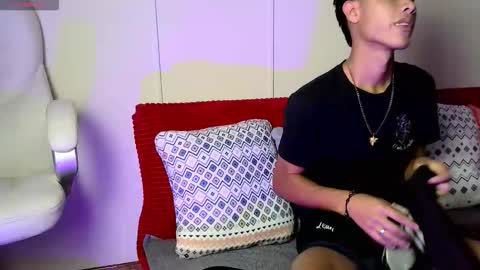 Snapshot of maxfont chatting on 10/14/25, 07:14 maxfont online show from 10/14/25, 07:14