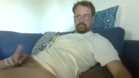 Snapshot of maxhorn591 chatting on 10/07/25, 01:19 maxhorn591 online show from 10/07/25, 01:19