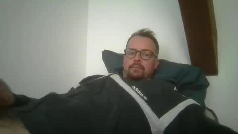 Snapshot of maxhorn591 chatting on 04/08/26, 10:15 maxhorn591 online show from 04/08/26, 10:15