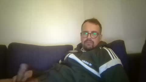 Snapshot of maxhorn591 chatting on 04/12/26, 09:20 maxhorn591 online show from 04/12/26, 09:20
