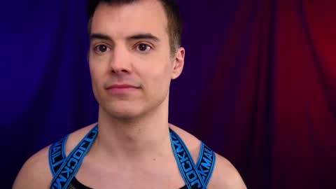 Snapshot of maxhughes chatting on 11/15/25, 05:16 Max Hughes online show from 11/15/25, 05:16