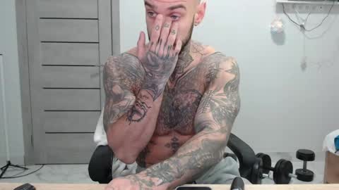 Snapshot of maxi_foxxx chatting on 04/20/26, 07:22 Maximus Fox online show from 04/20/26, 07:22
