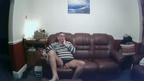 MAX online show from 01/08/25, 09:23