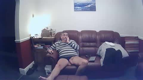 MAX online show from 02/26/25, 09:48