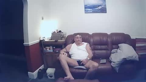 MAX online show from 03/09/25, 09:57