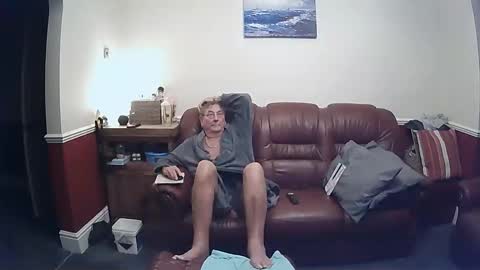 MAX online show from 09/14/25, 10:31