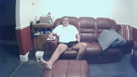 MAX online show from 09/18/25, 09:50