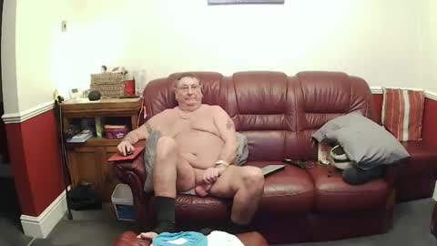 MAX online show from 02/19/26, 11:56