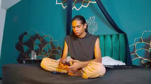 Maxi  Max online show from 07/16/26, 07:31